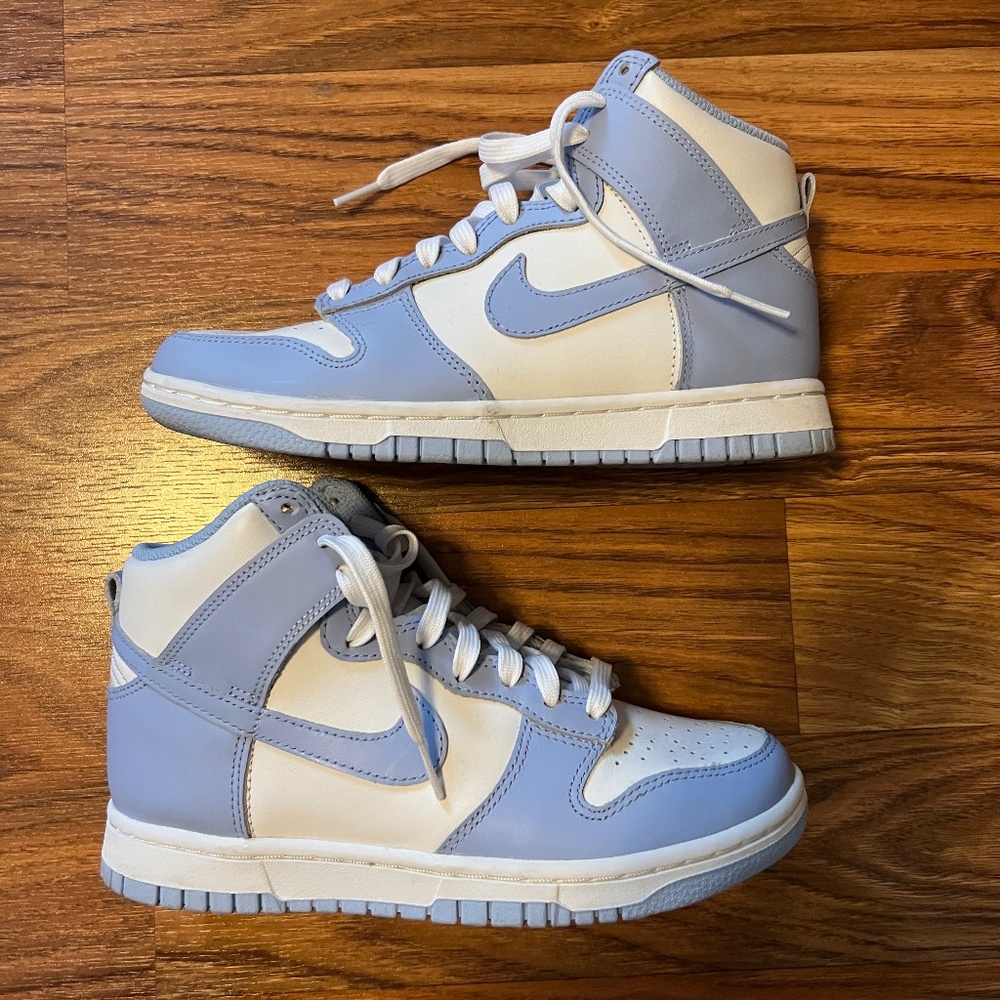White & Blue Dunks High Size 6.5